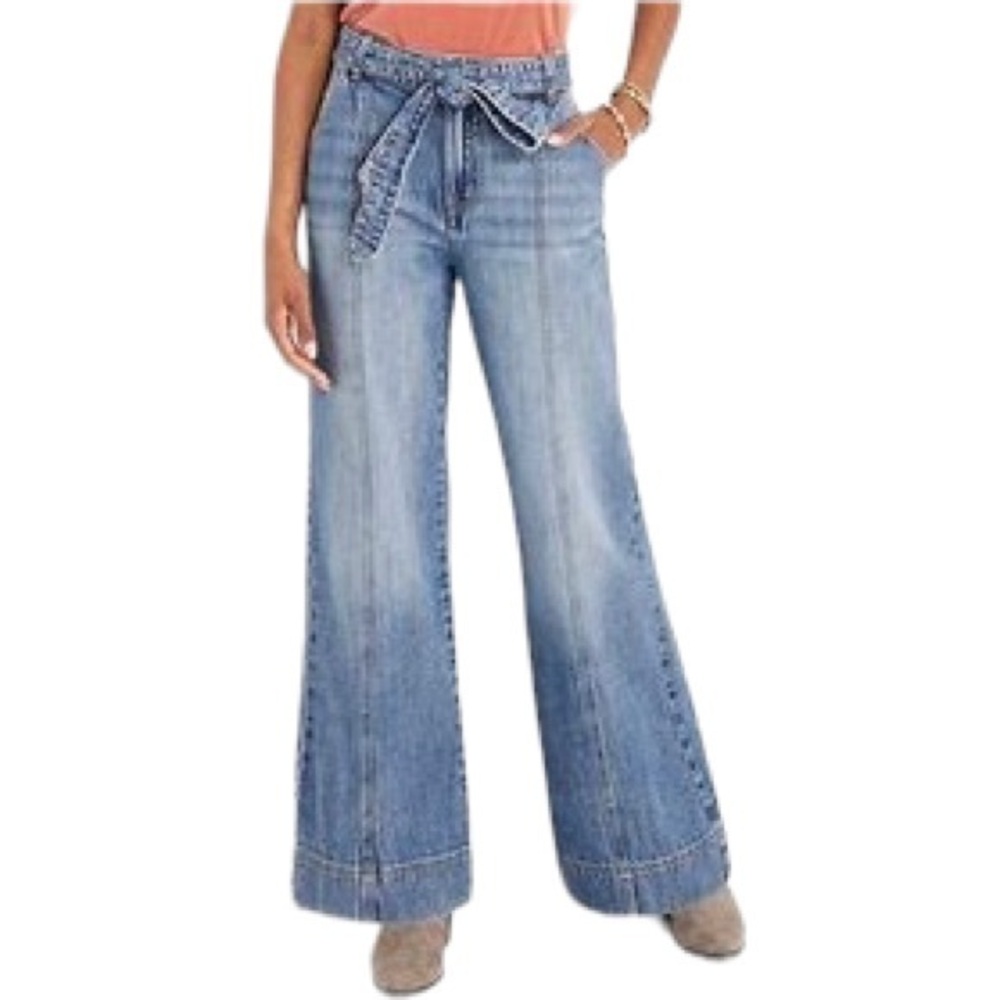copy🌸NWT MAURICES Womens Belted Wide Leg Jean - size 0 Regular